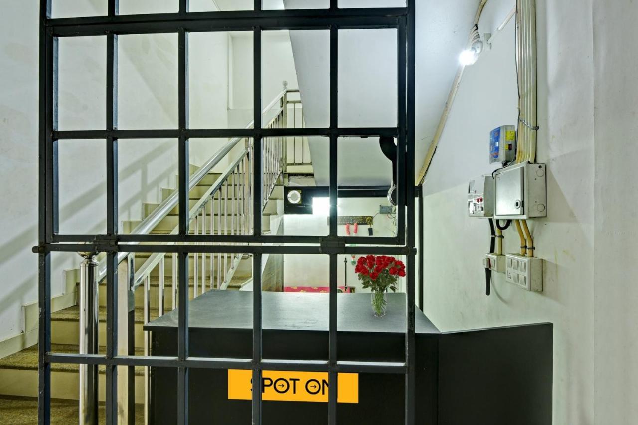 Hotel O Royal Residency Erattupetta Ngoại thất bức ảnh
